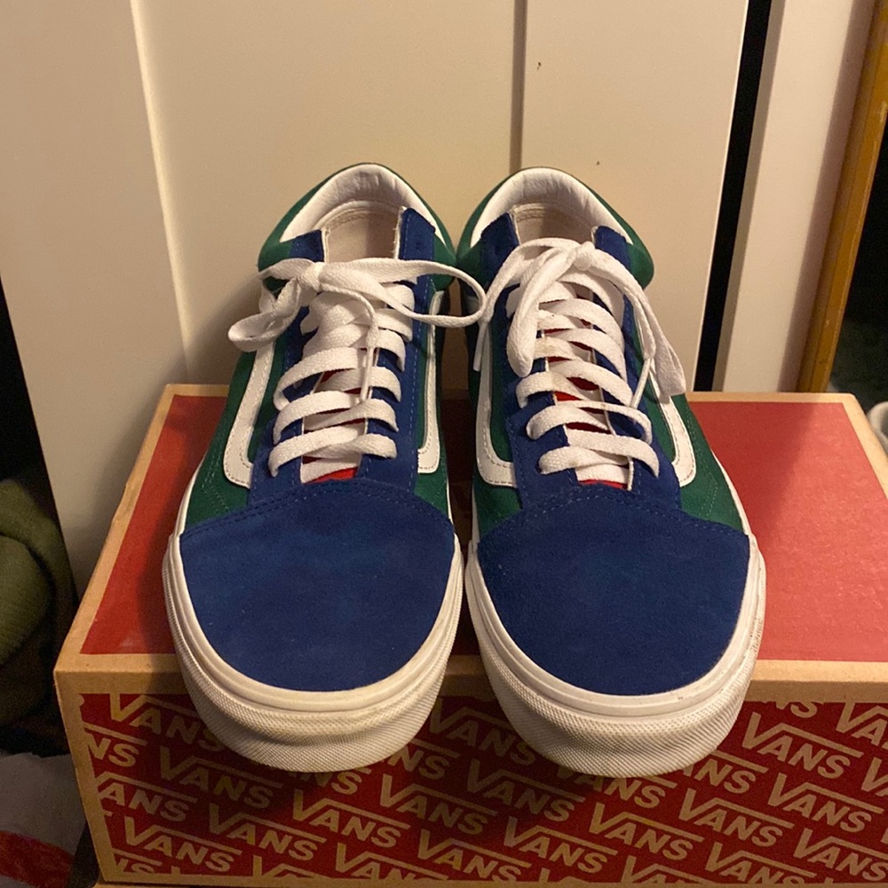 Men’s multi-colored vans